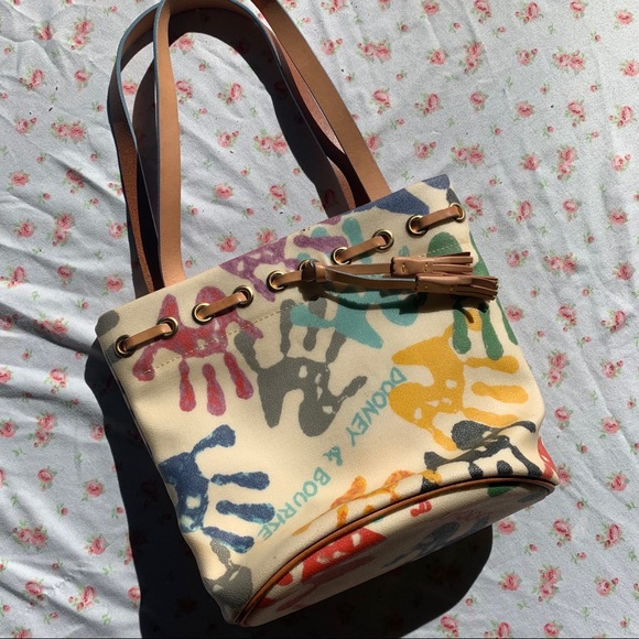 VINTAGE Dooney & Bourke purse - Picture 1 of 2
